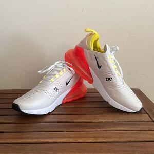 Nike Air Max 270 White Bright Crimson US Women Size 9.5/UK 7/EU 41(FZ3624-100)